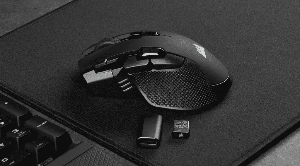 Glaive RGB Pro Corsair Gaming Mouse